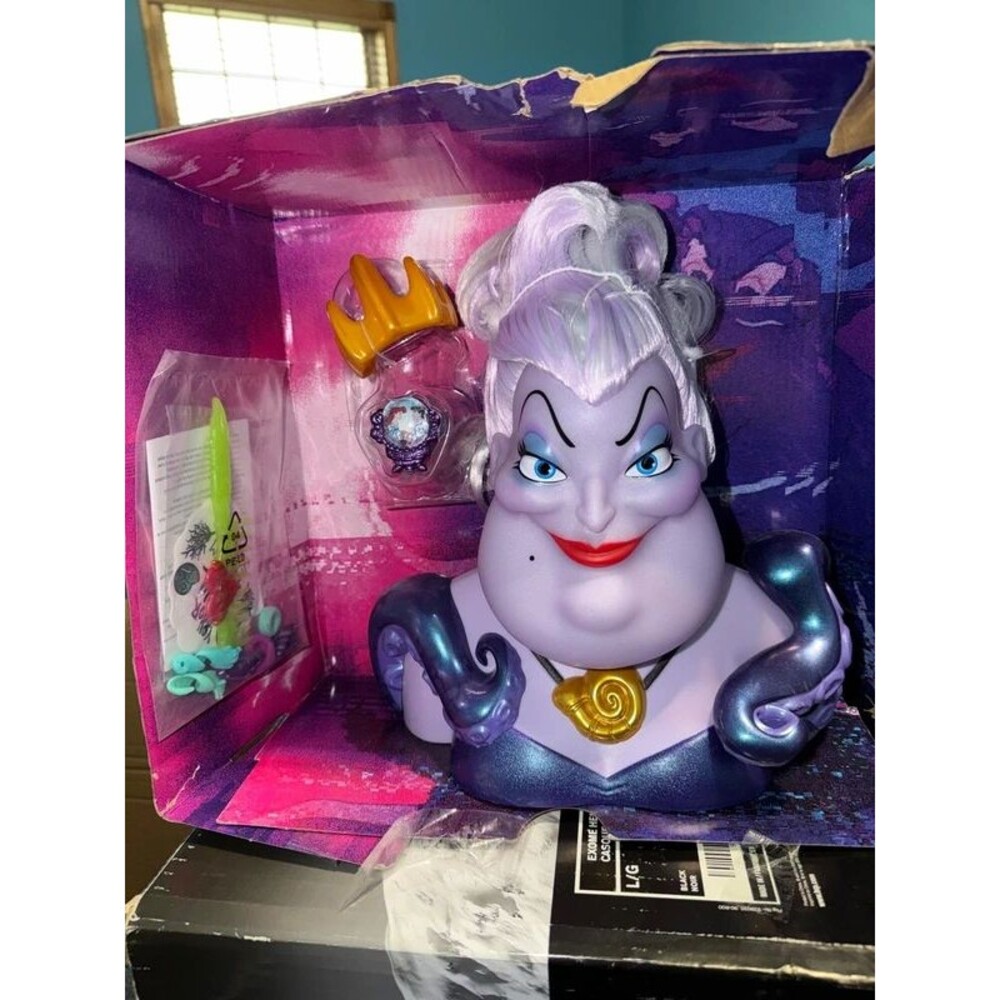 Ursula playset